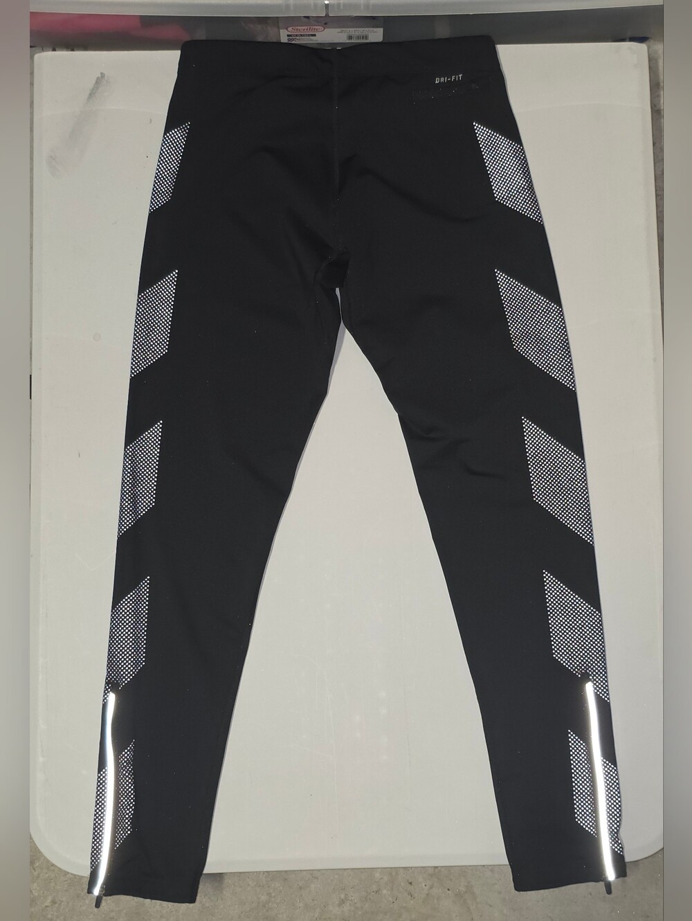 NIKE COMPRESSION RUNNING TIGHTS - REFLECTIVE - Picture 3 of 10